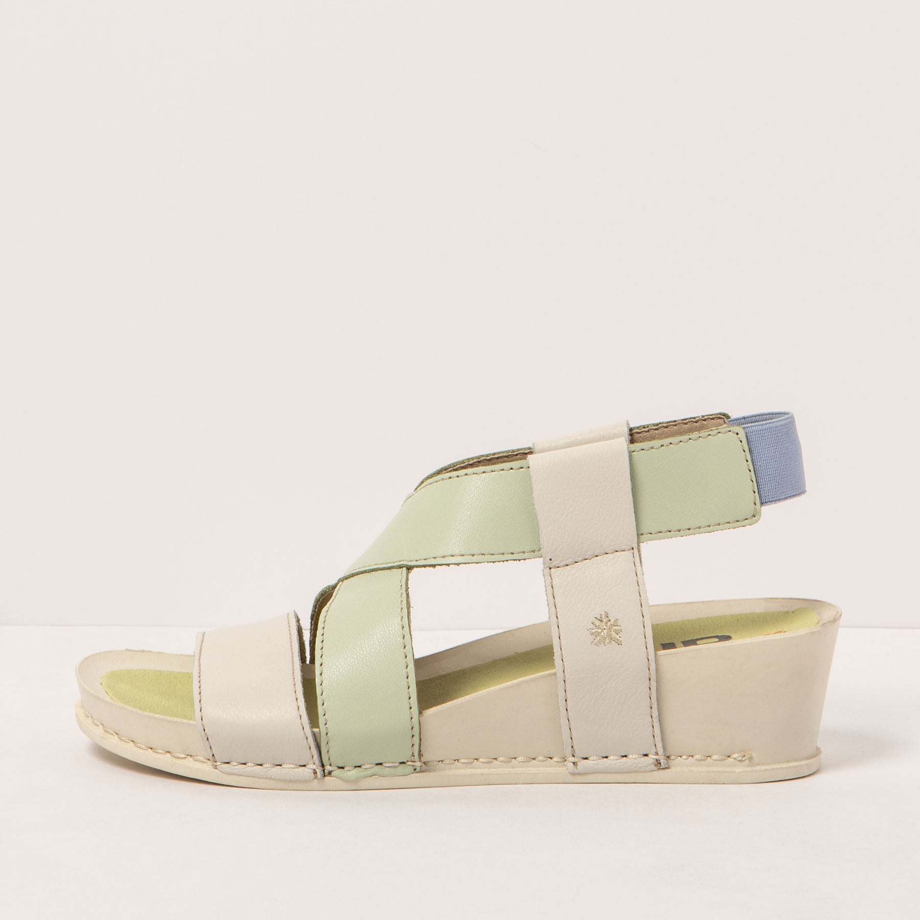 gid://shopify/Product/15693524468044_1