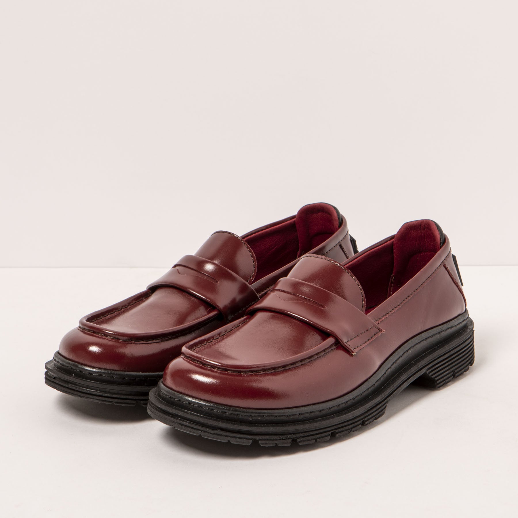 gid://shopify/Product/15693423870284_2