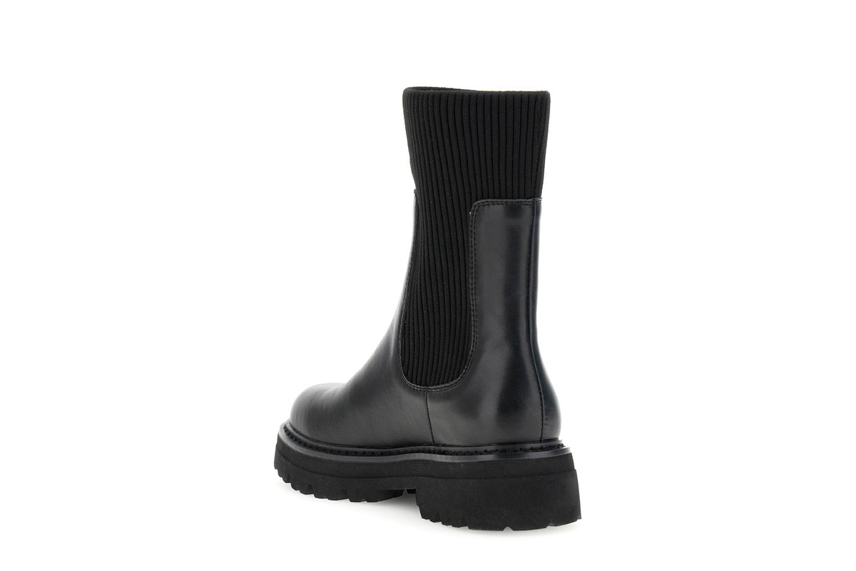 gid://shopify/Product/16122133283148_2