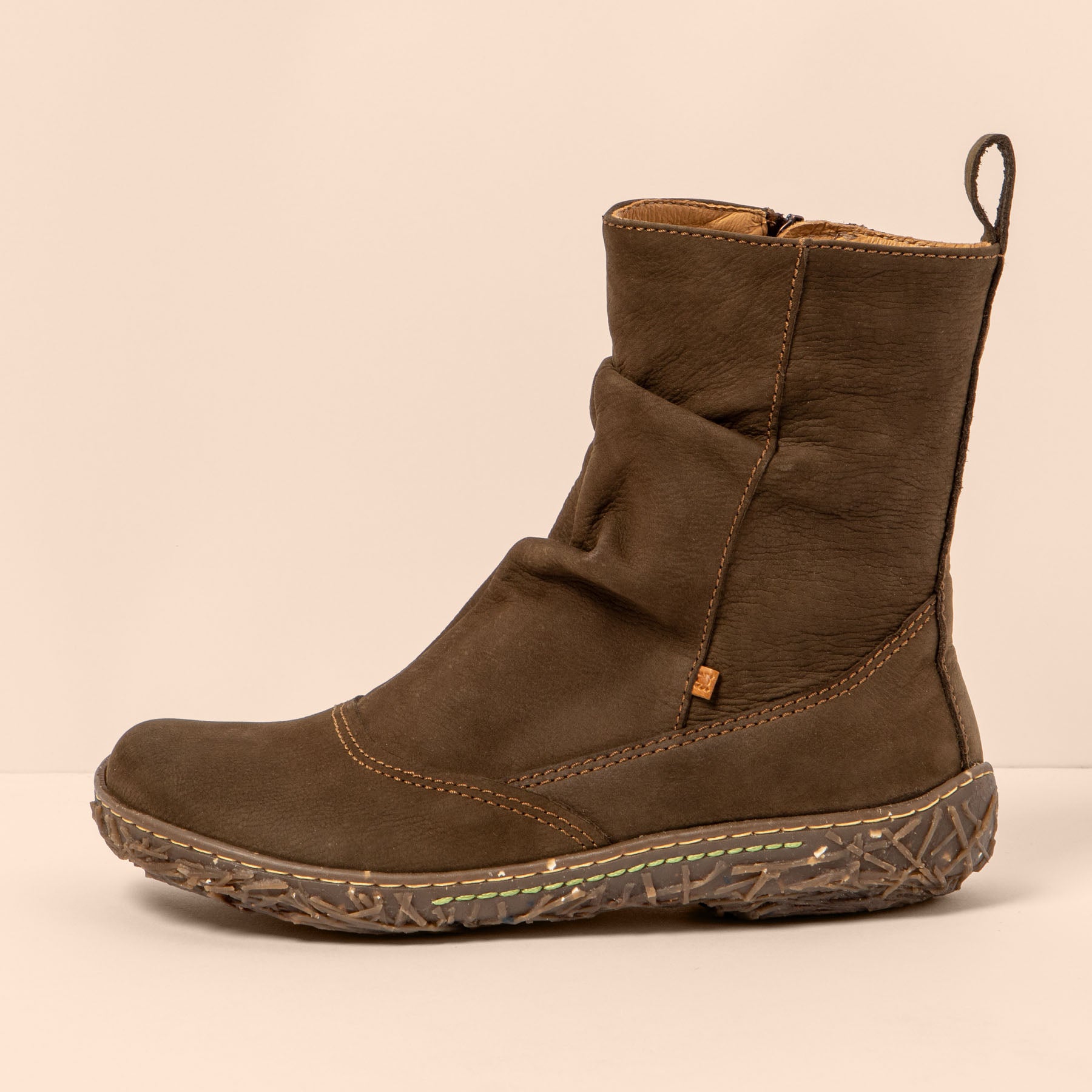gid://shopify/Product/15700879638860_1