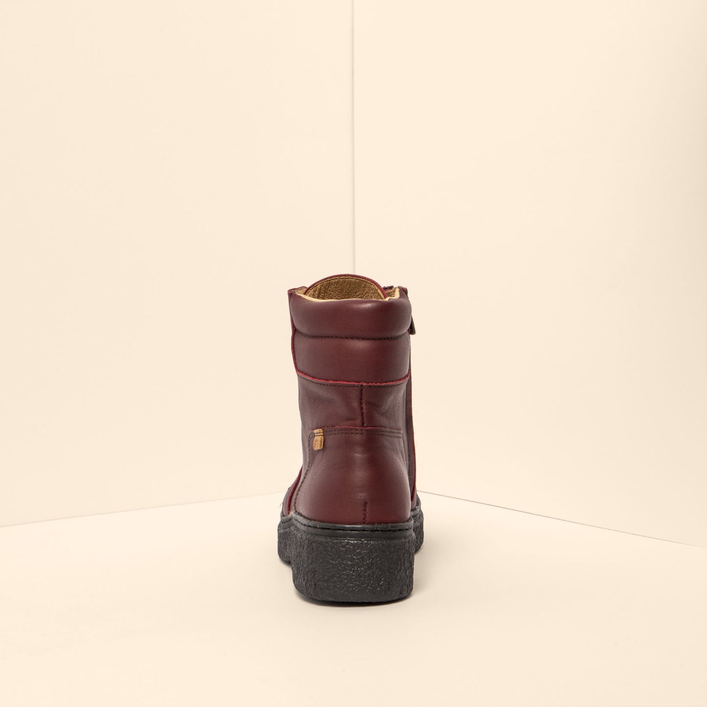 gid://shopify/Product/15700134592844_8