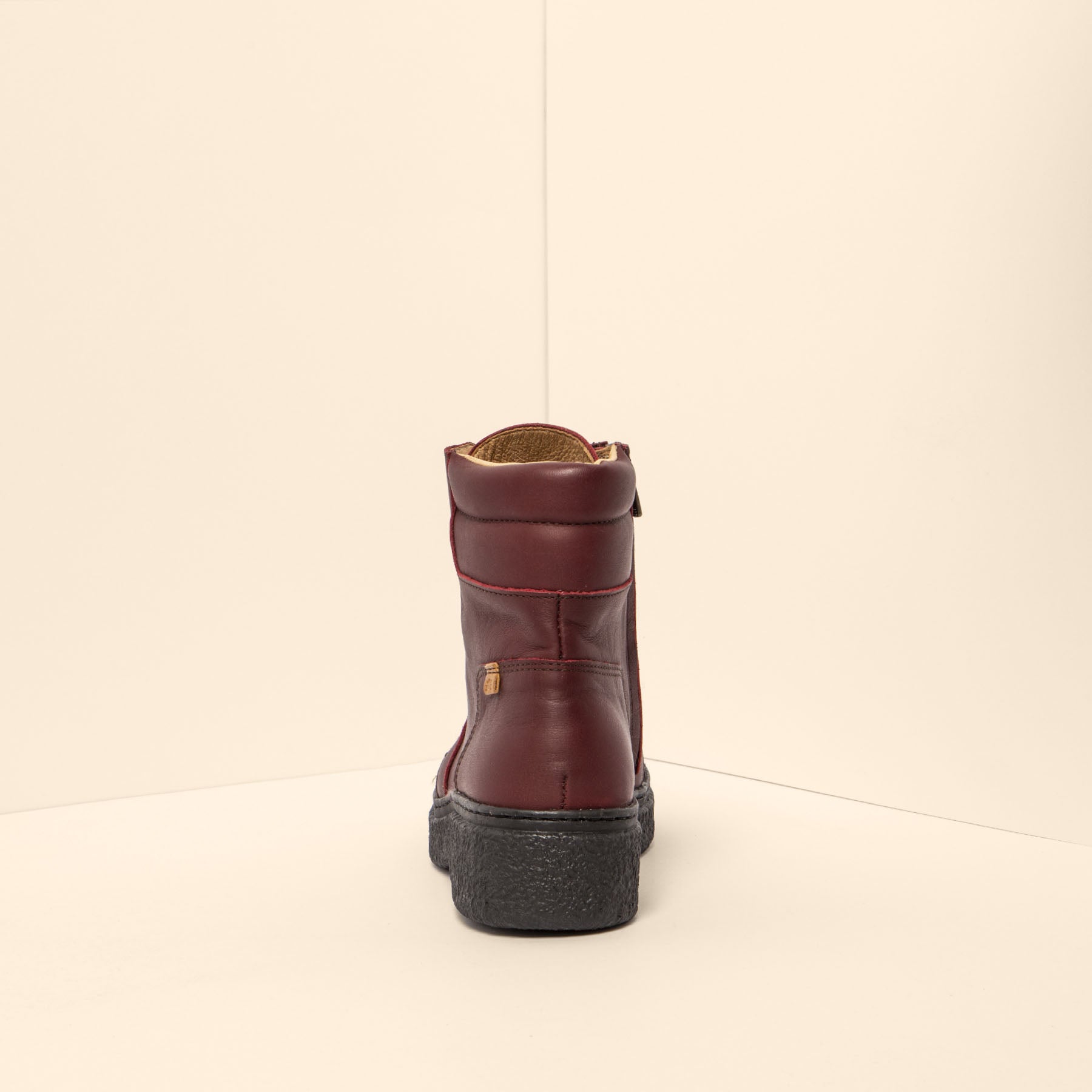 gid://shopify/Product/15700134592844_8