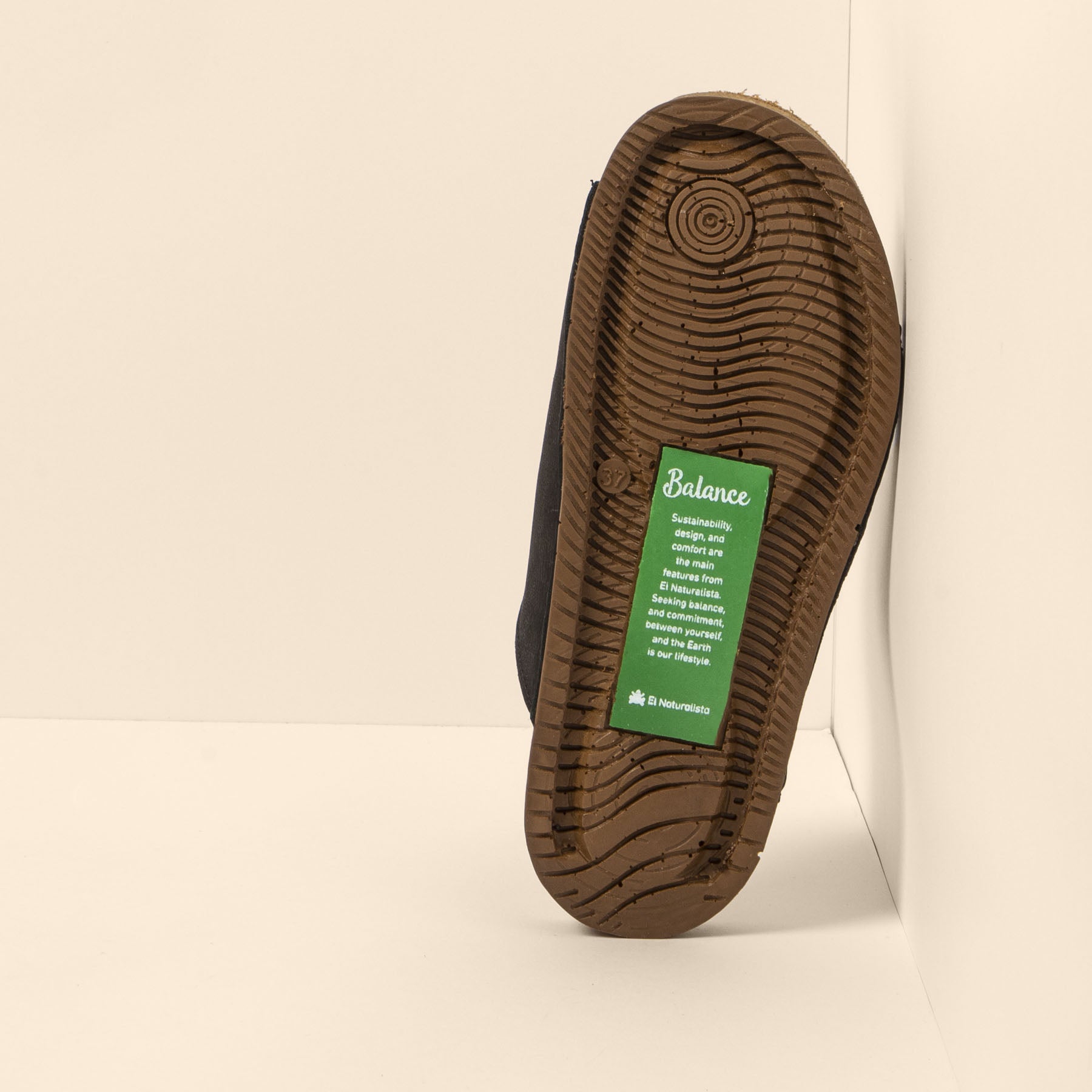 gid://shopify/Product/15700064960844_3