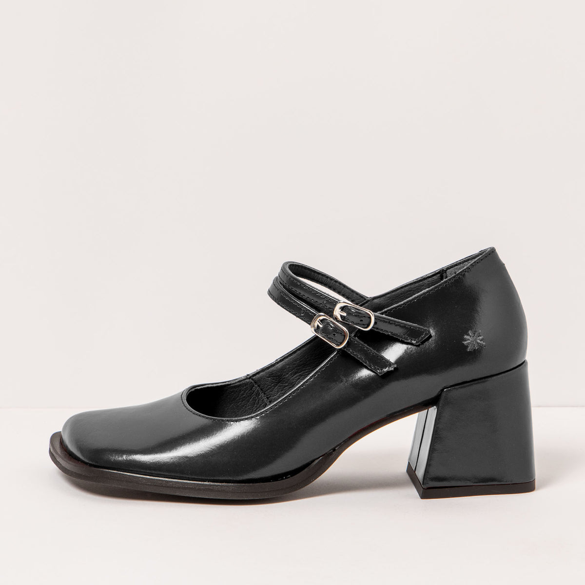gid://shopify/Product/15694154924364_4