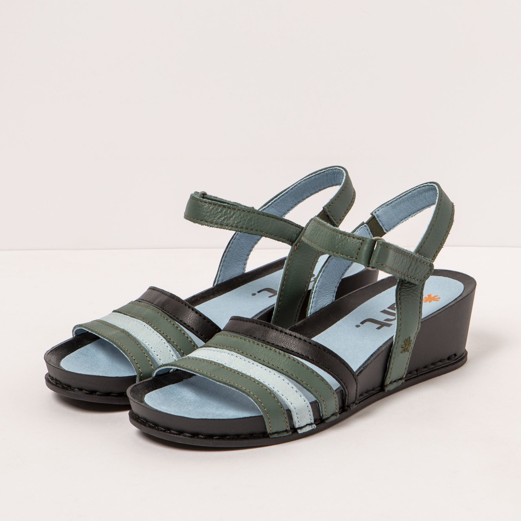 gid://shopify/Product/15693510934860_2