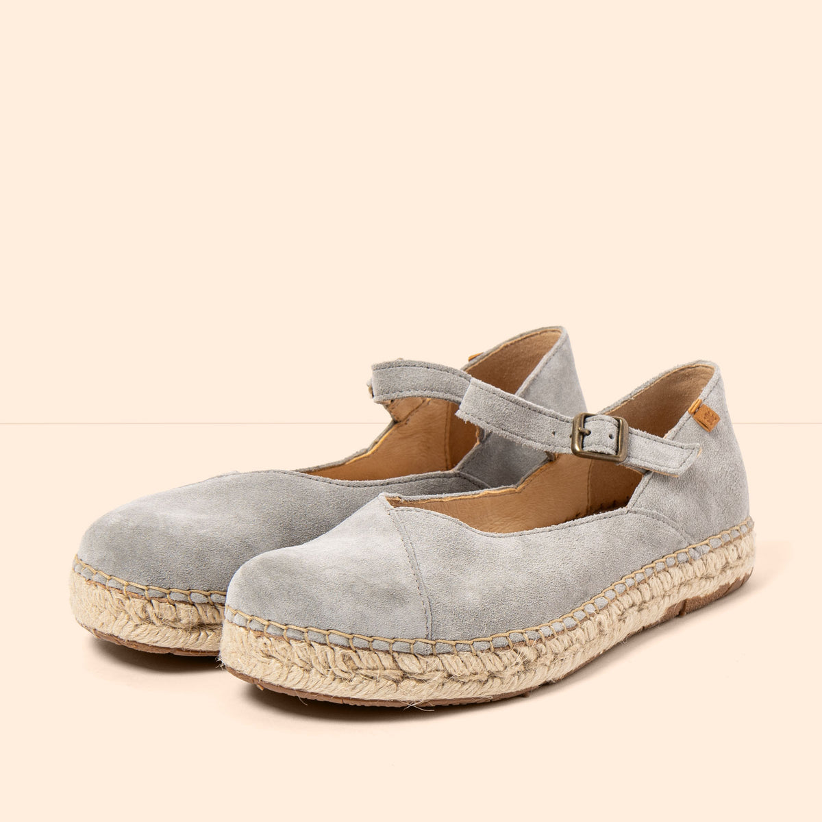gid://shopify/Product/16124880421196_2