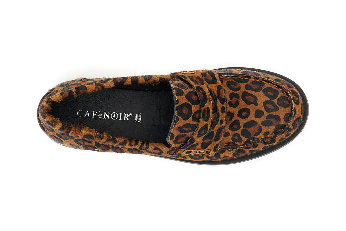 gid://shopify/Product/16175993028940_3