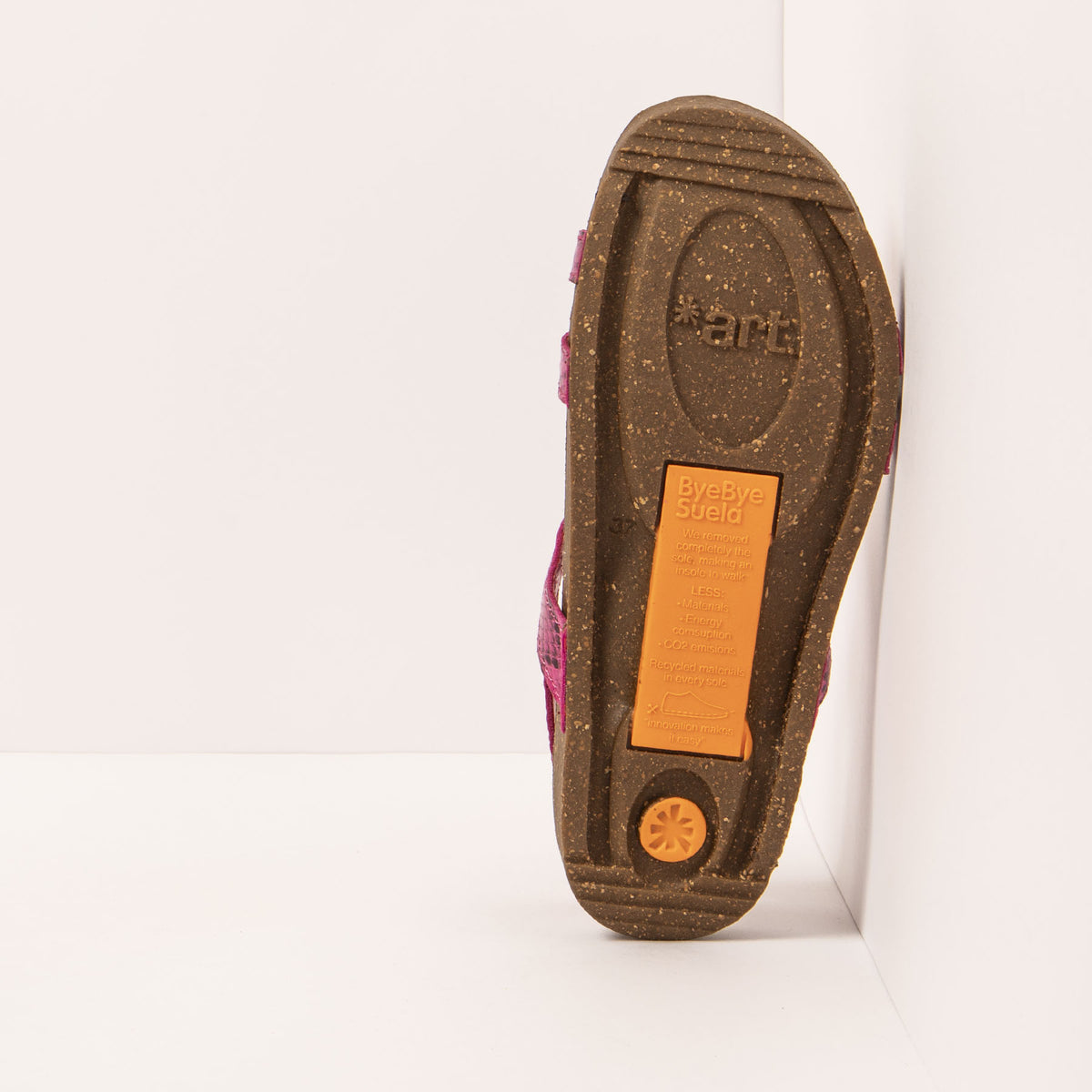 gid://shopify/Product/16171944247628_3