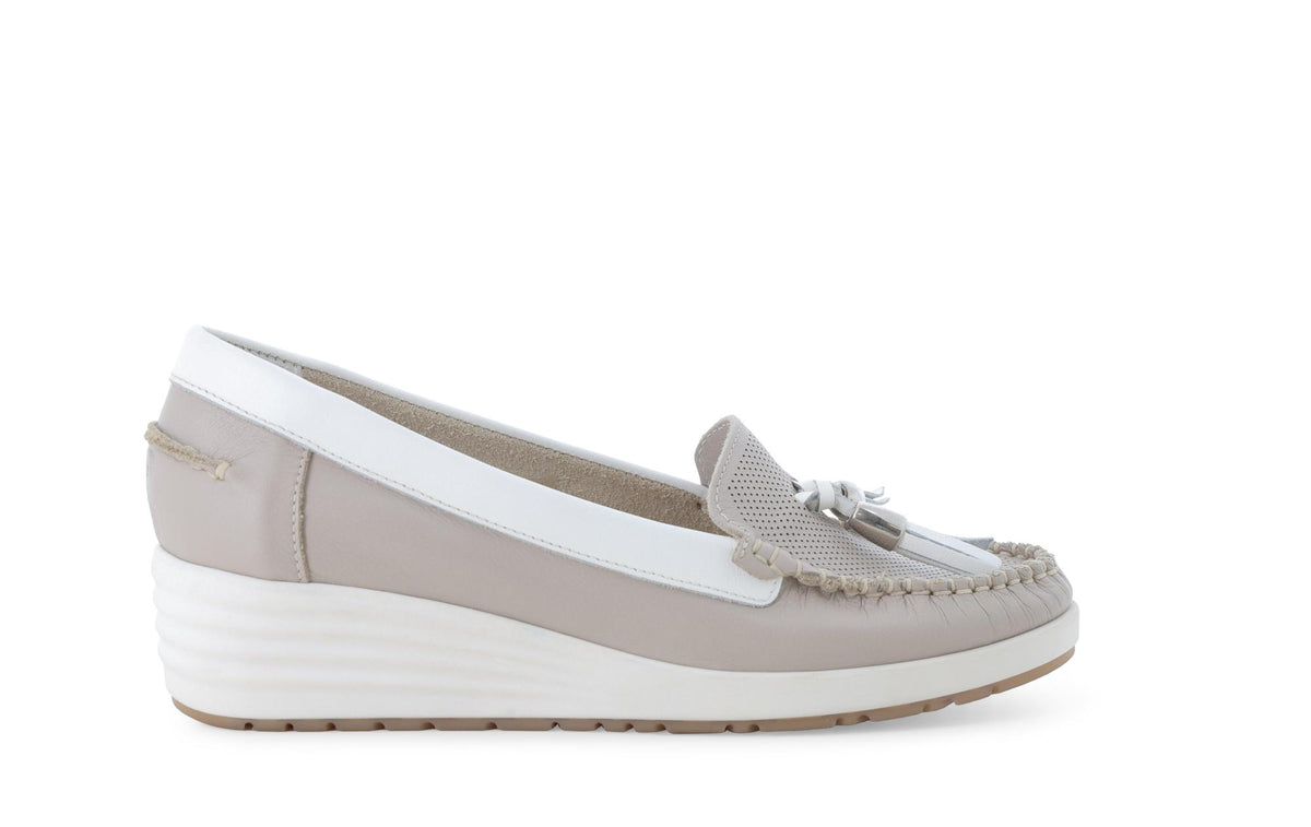 gid://shopify/Product/15761186750796_1