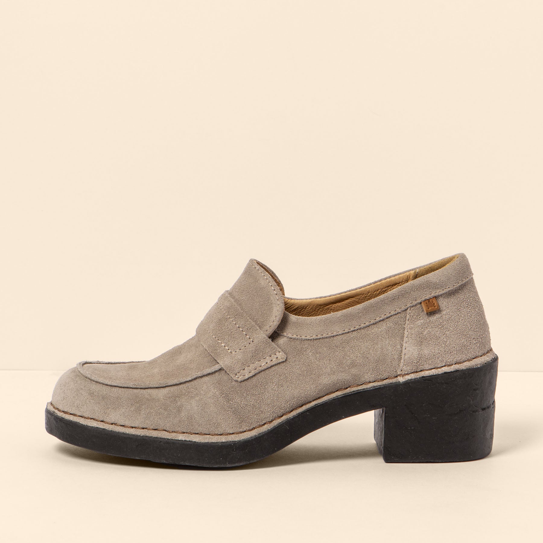 gid://shopify/Product/15700049068364_1