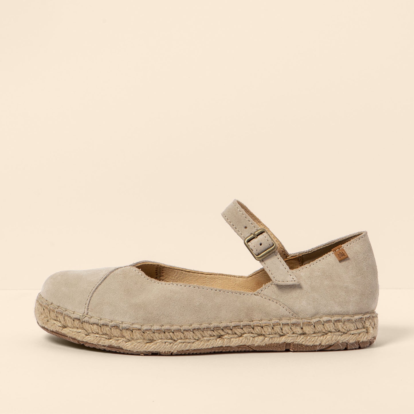 gid://shopify/Product/15791724429644_4