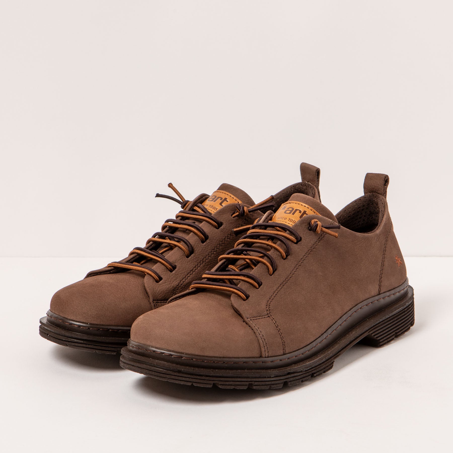 gid://shopify/Product/15694318436684_2