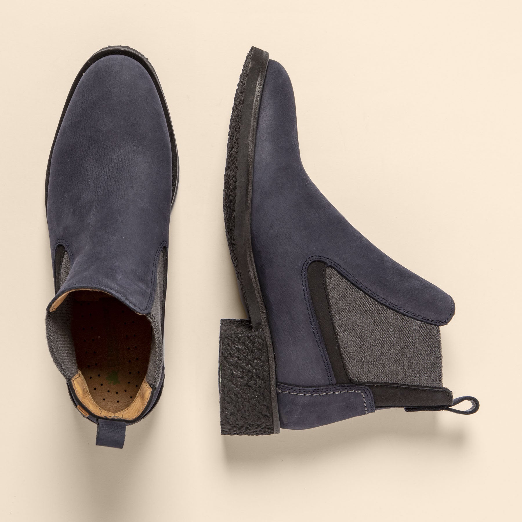gid://shopify/Product/15791653257548_7