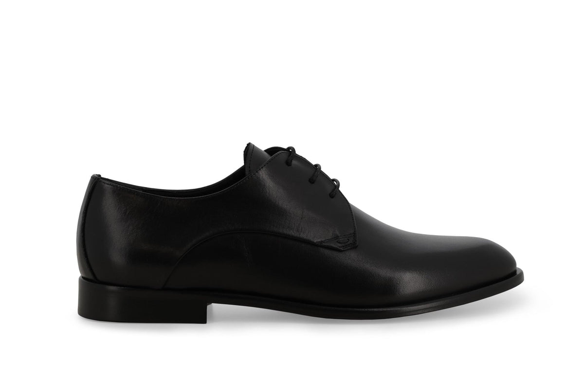 gid://shopify/Product/15685991694668_1