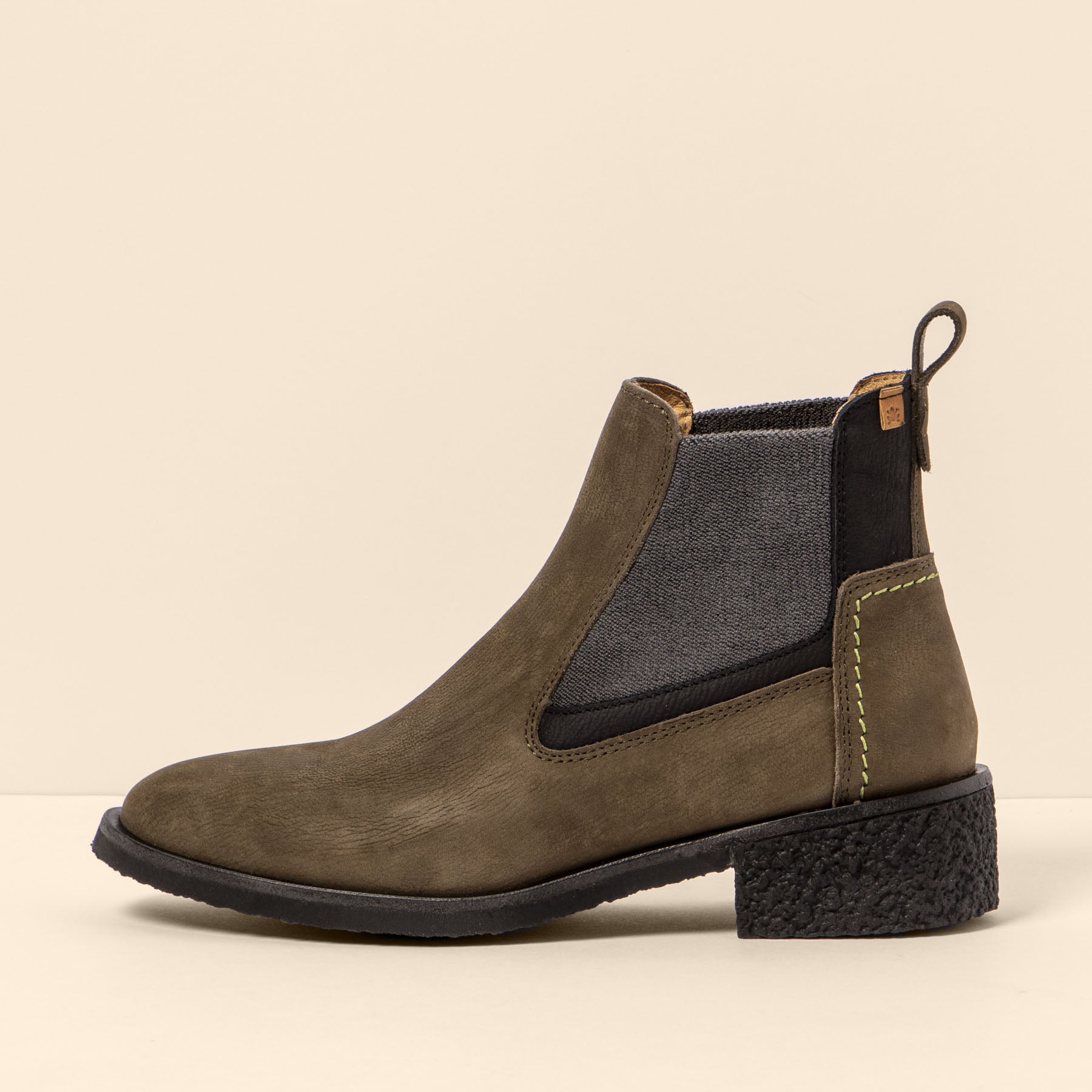 gid://shopify/Product/15700153532748_4