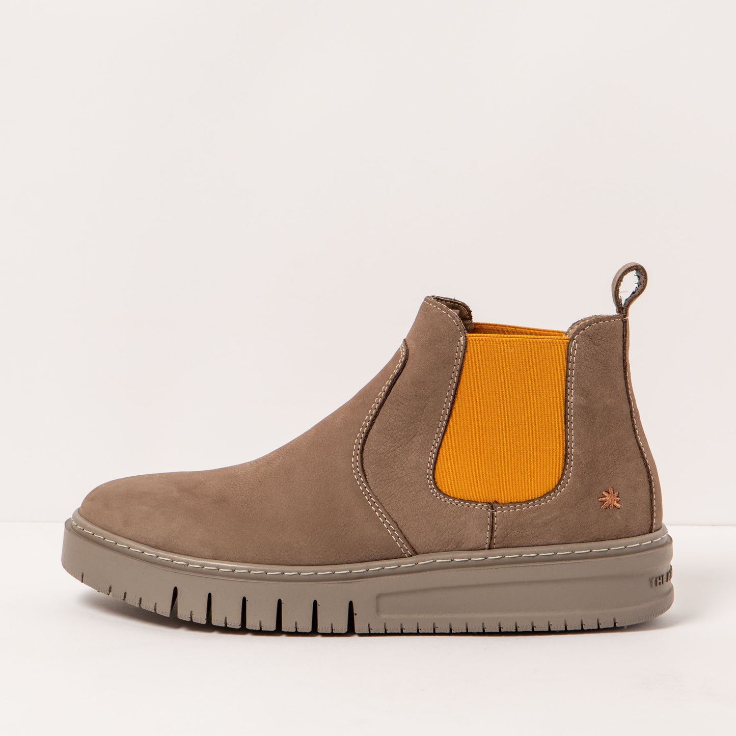 gid://shopify/Product/15694232093004_1