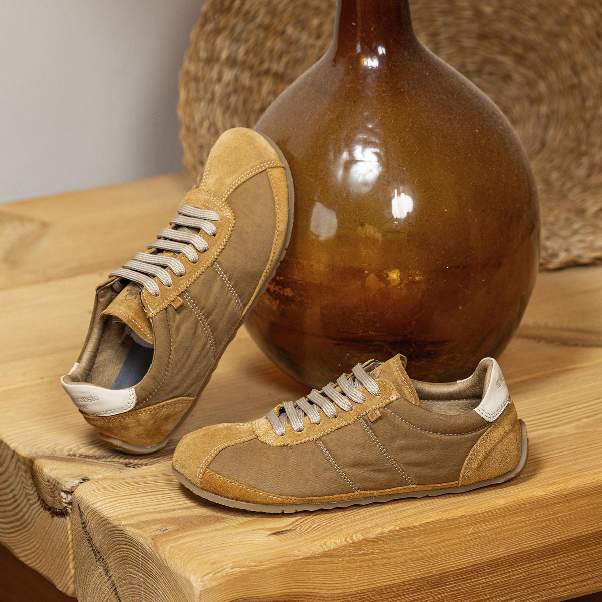 gid://shopify/Product/16124821340492_7