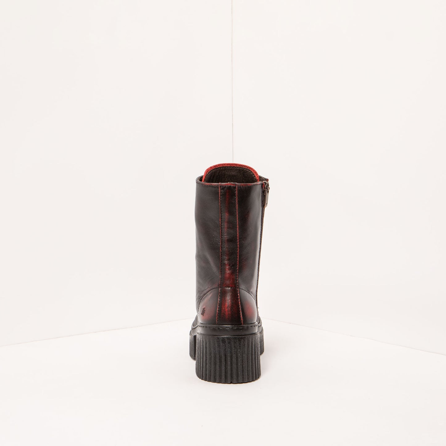 gid://shopify/Product/15693921091916_5