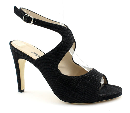 gid://shopify/Product/15739016773964_1