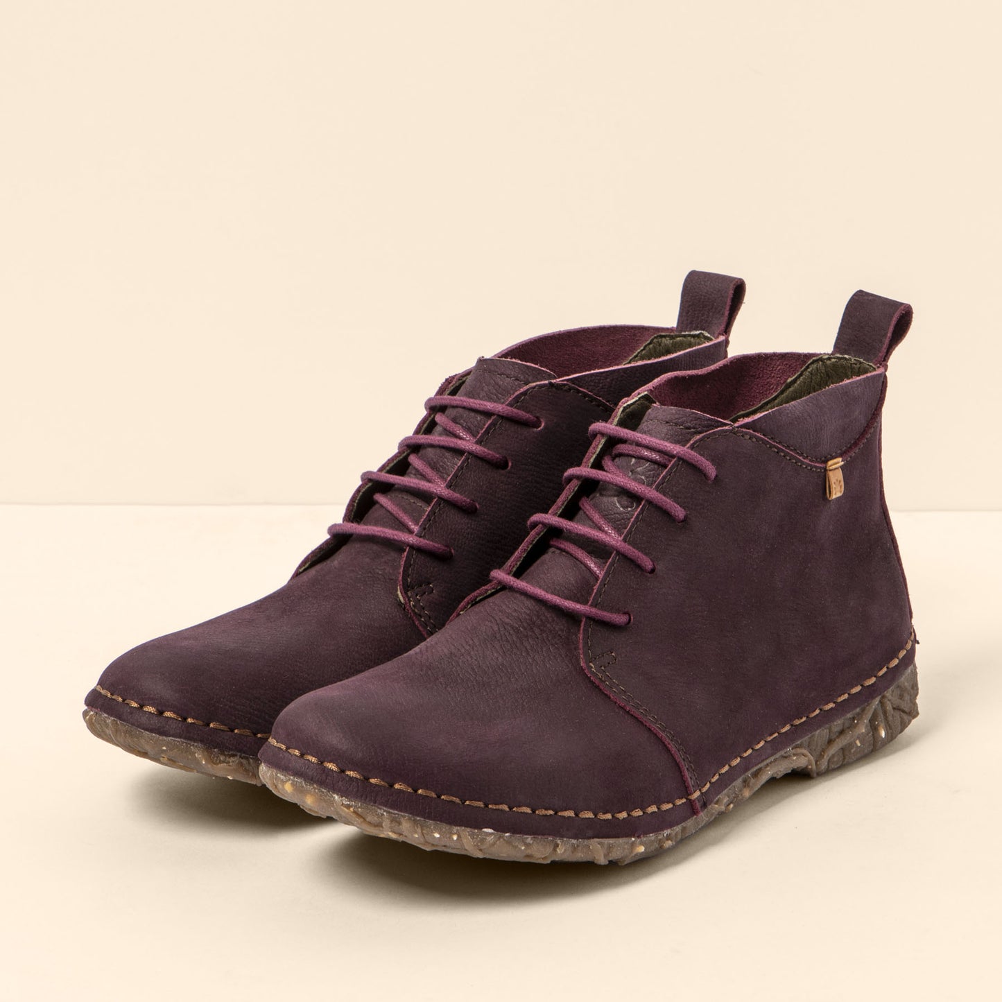 gid://shopify/Product/15700280049996_5