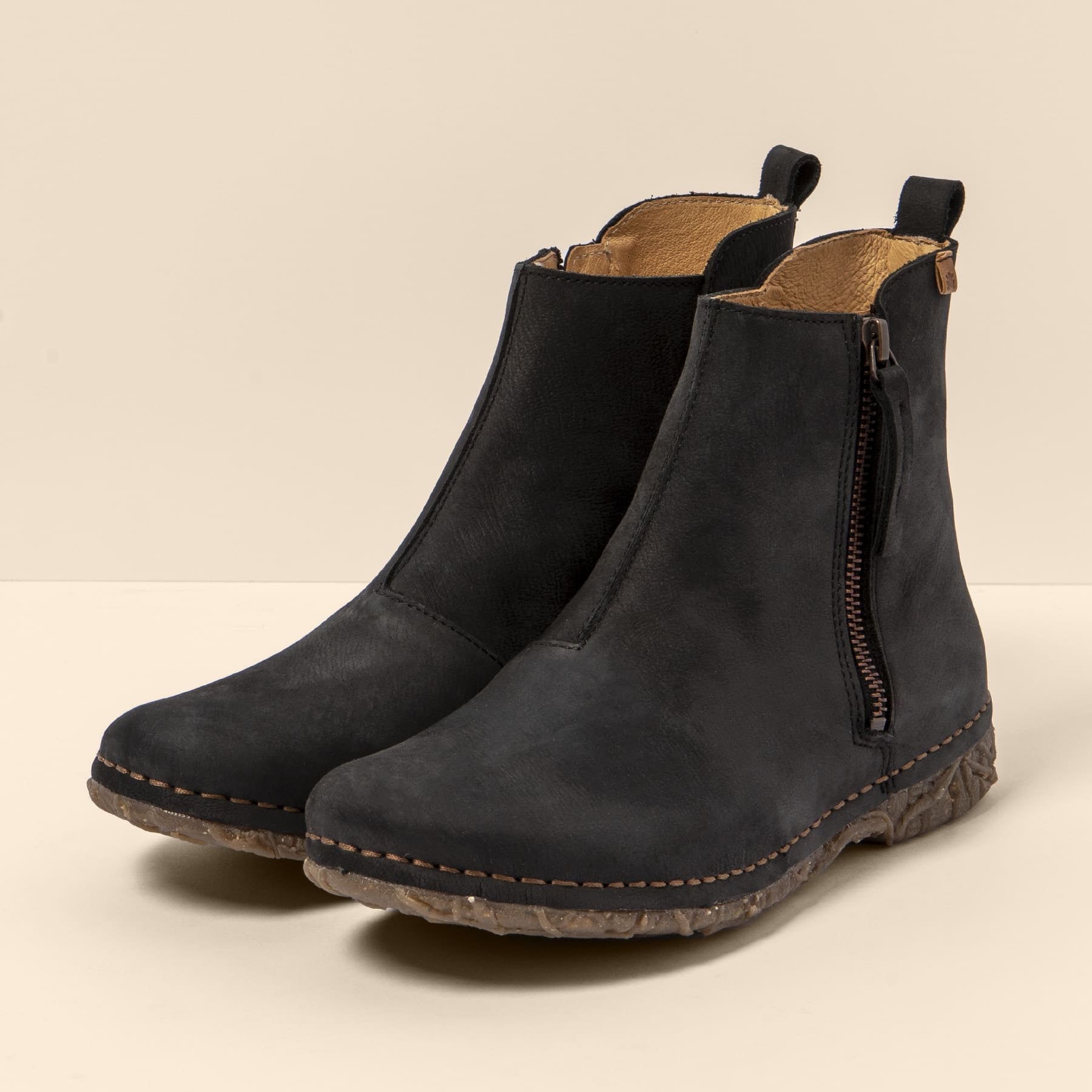 gid://shopify/Product/15699999785292_2