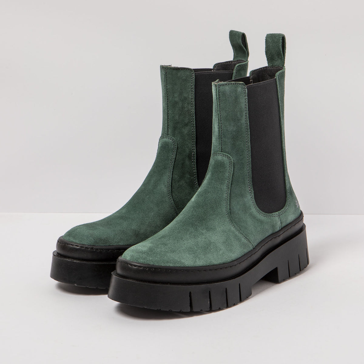 gid://shopify/Product/16171685871948_2