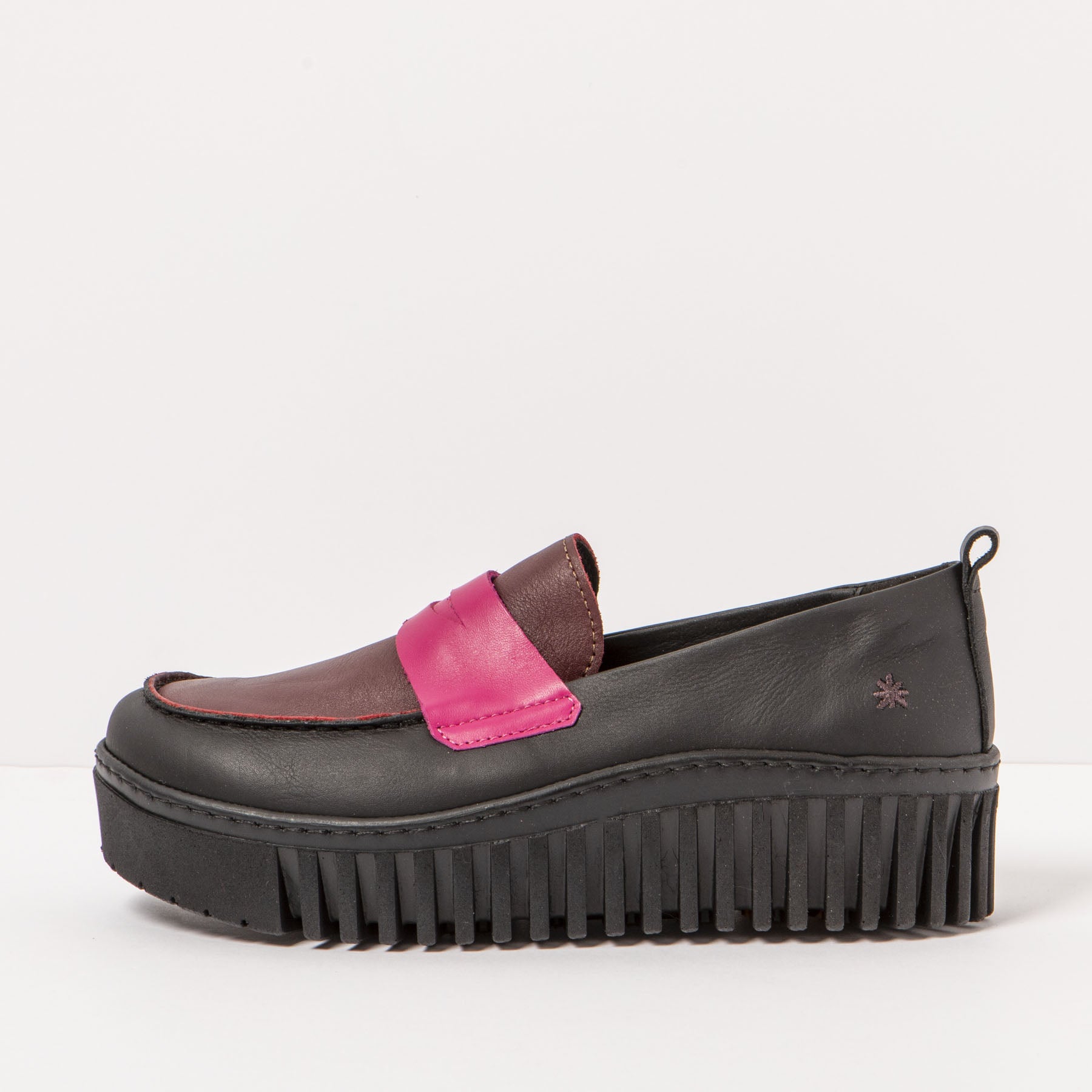 gid://shopify/Product/15785721299276_1