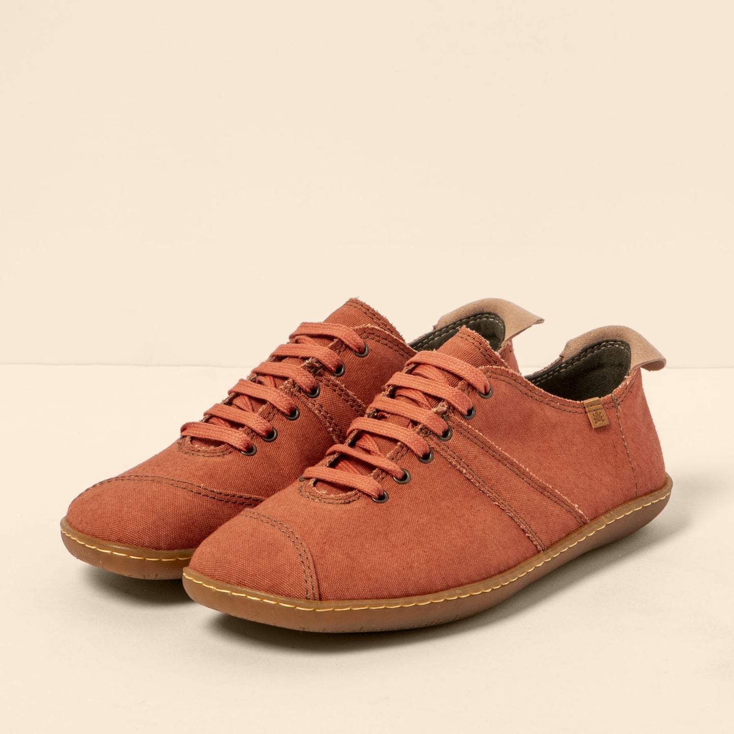 gid://shopify/Product/15700350239052_2