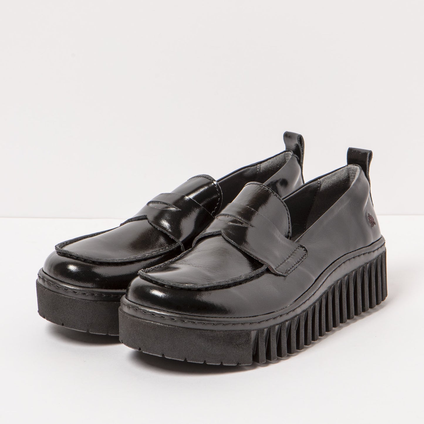 gid://shopify/Product/15785720578380_5