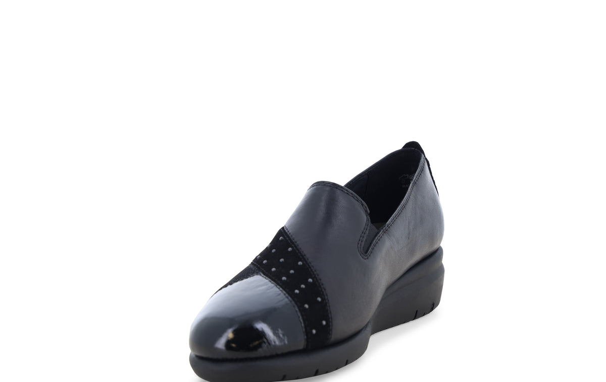 gid://shopify/Product/16156548071756_3