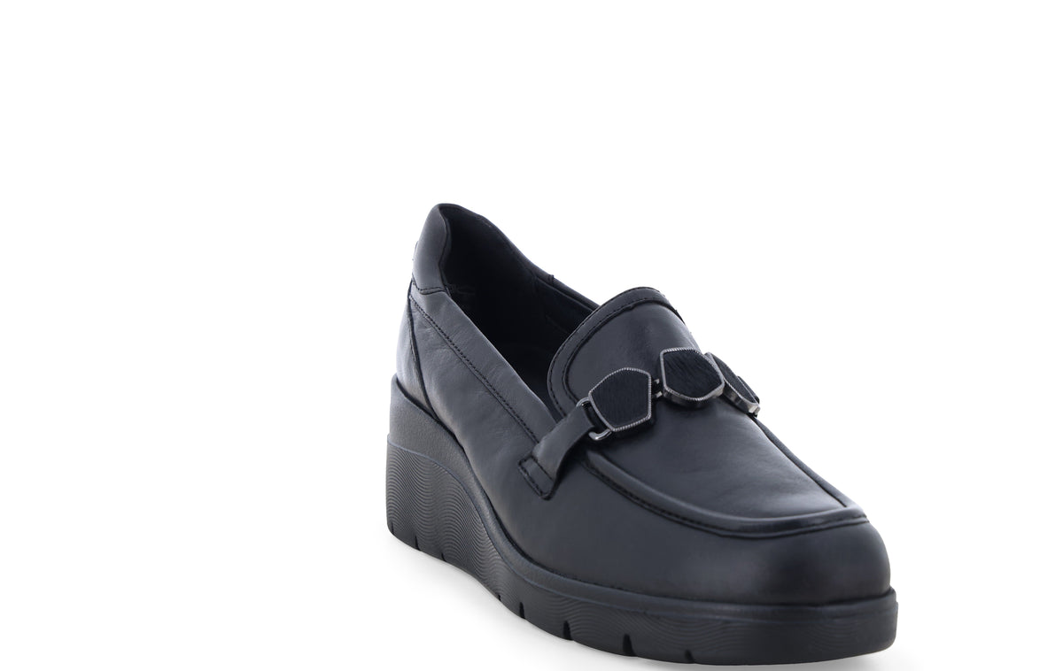 gid://shopify/Product/16156550070604_2