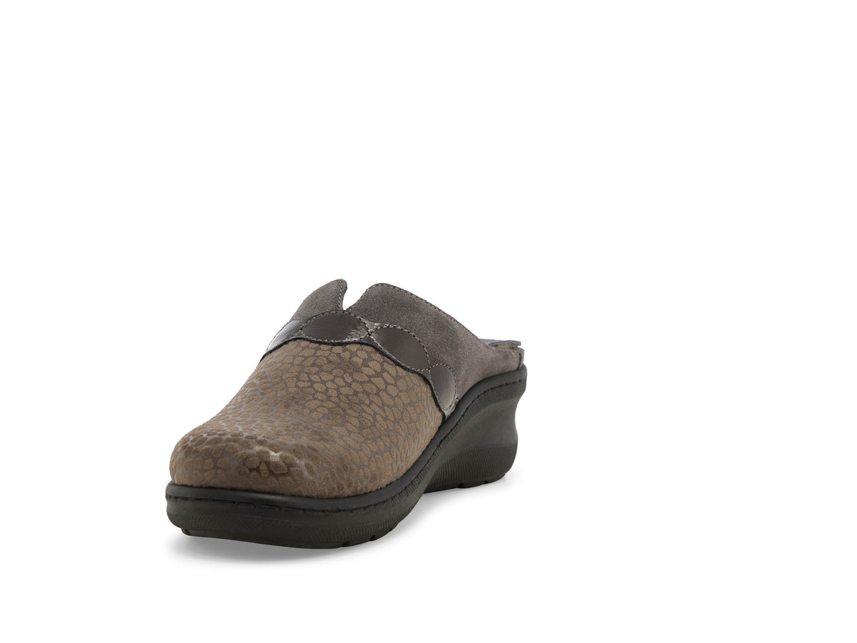 gid://shopify/Product/16156555673932_3