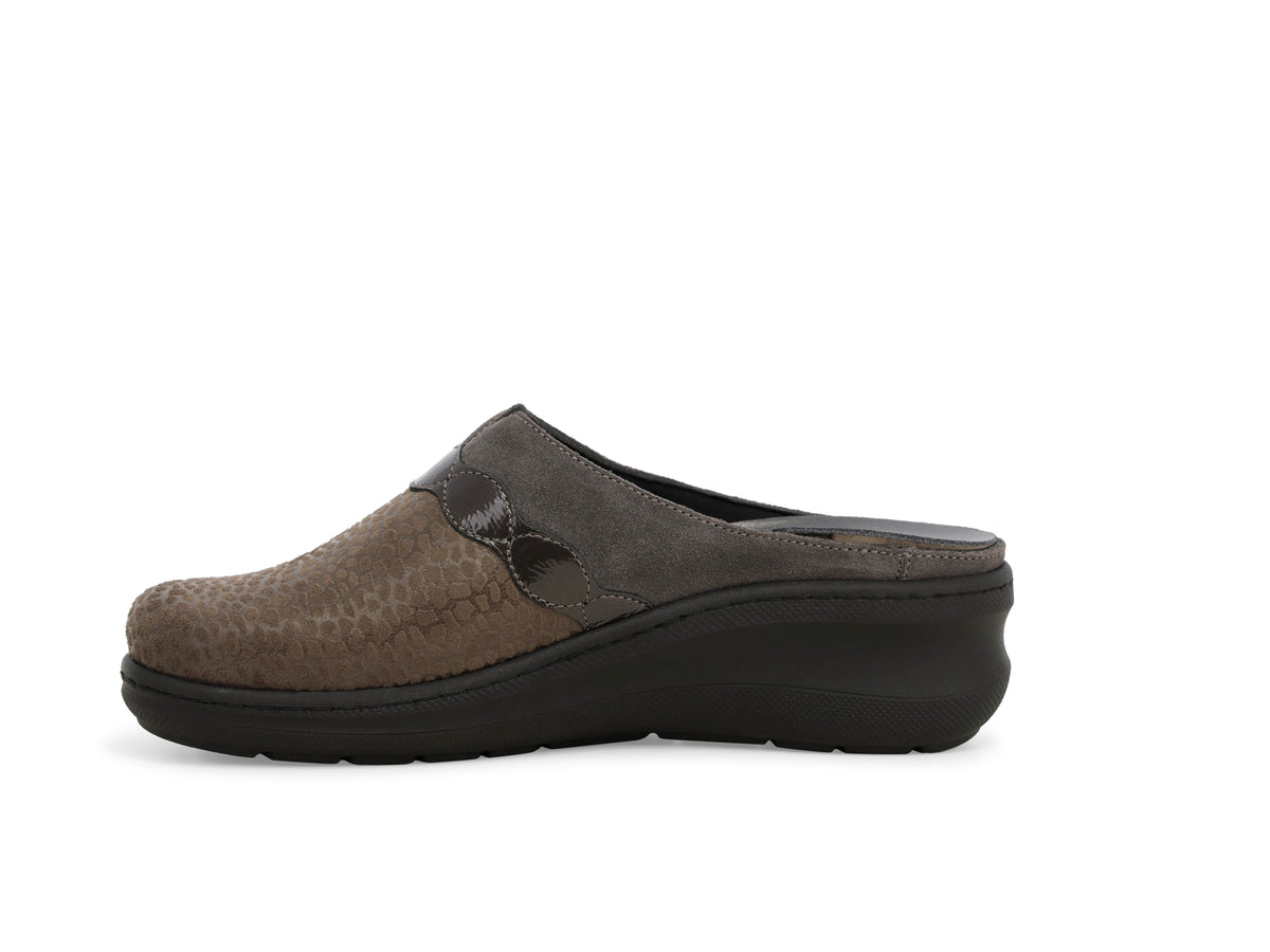 gid://shopify/Product/16156555673932_4