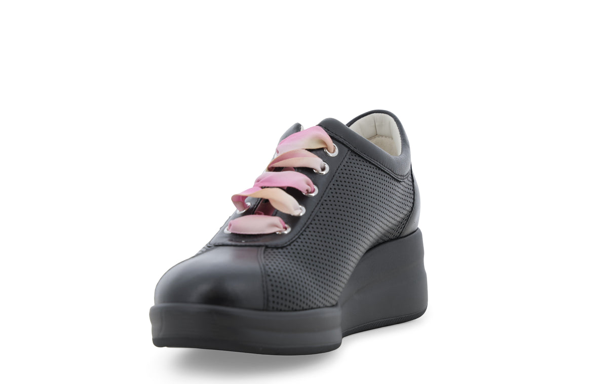 gid://shopify/Product/16156556558668_3