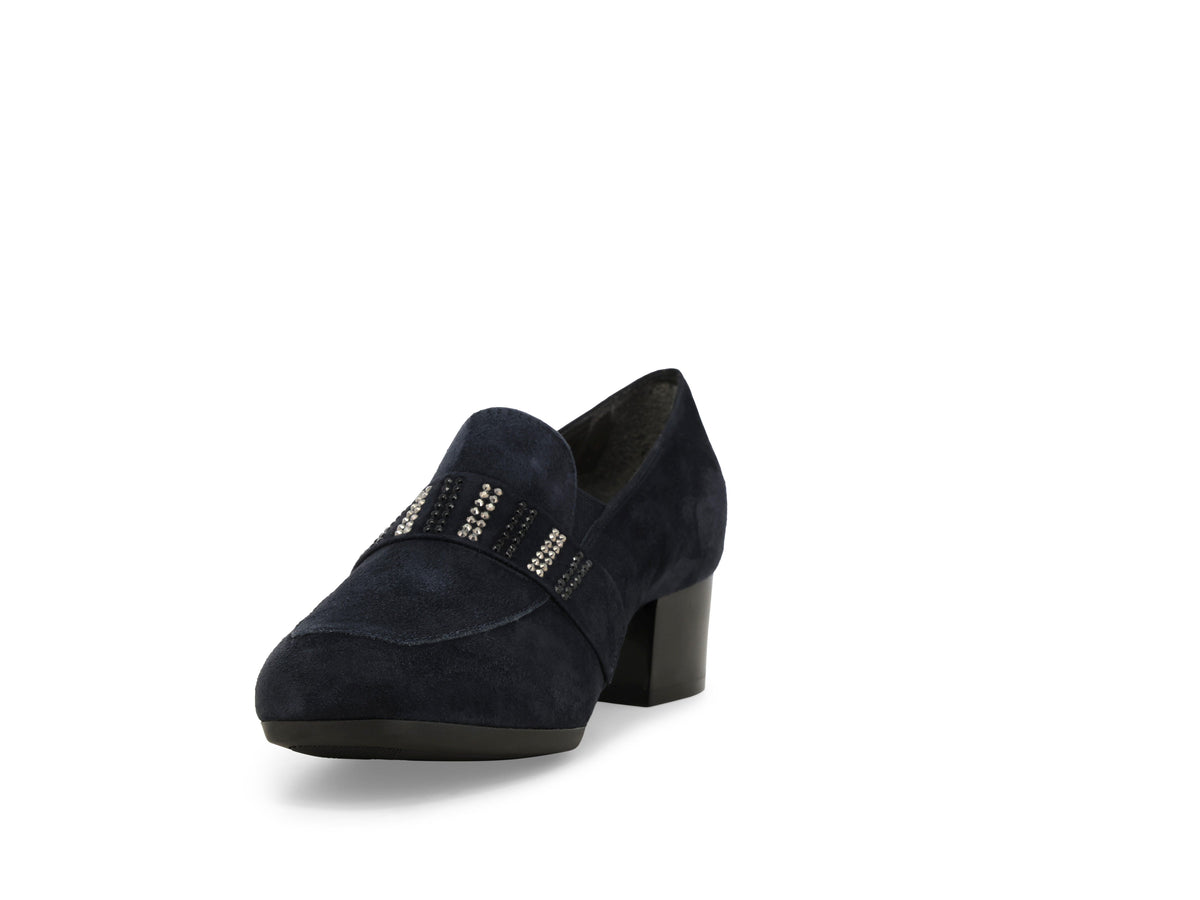 gid://shopify/Product/16118439018828_3