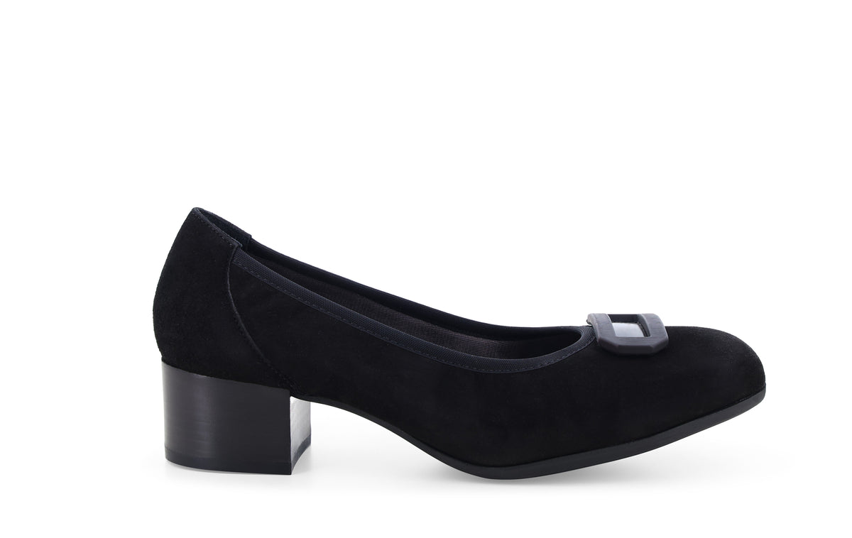 gid://shopify/Product/16118445932876_1