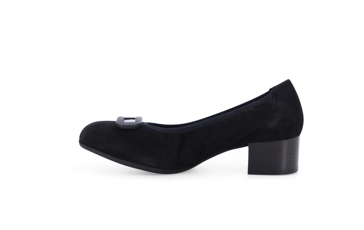 gid://shopify/Product/16118445932876_4