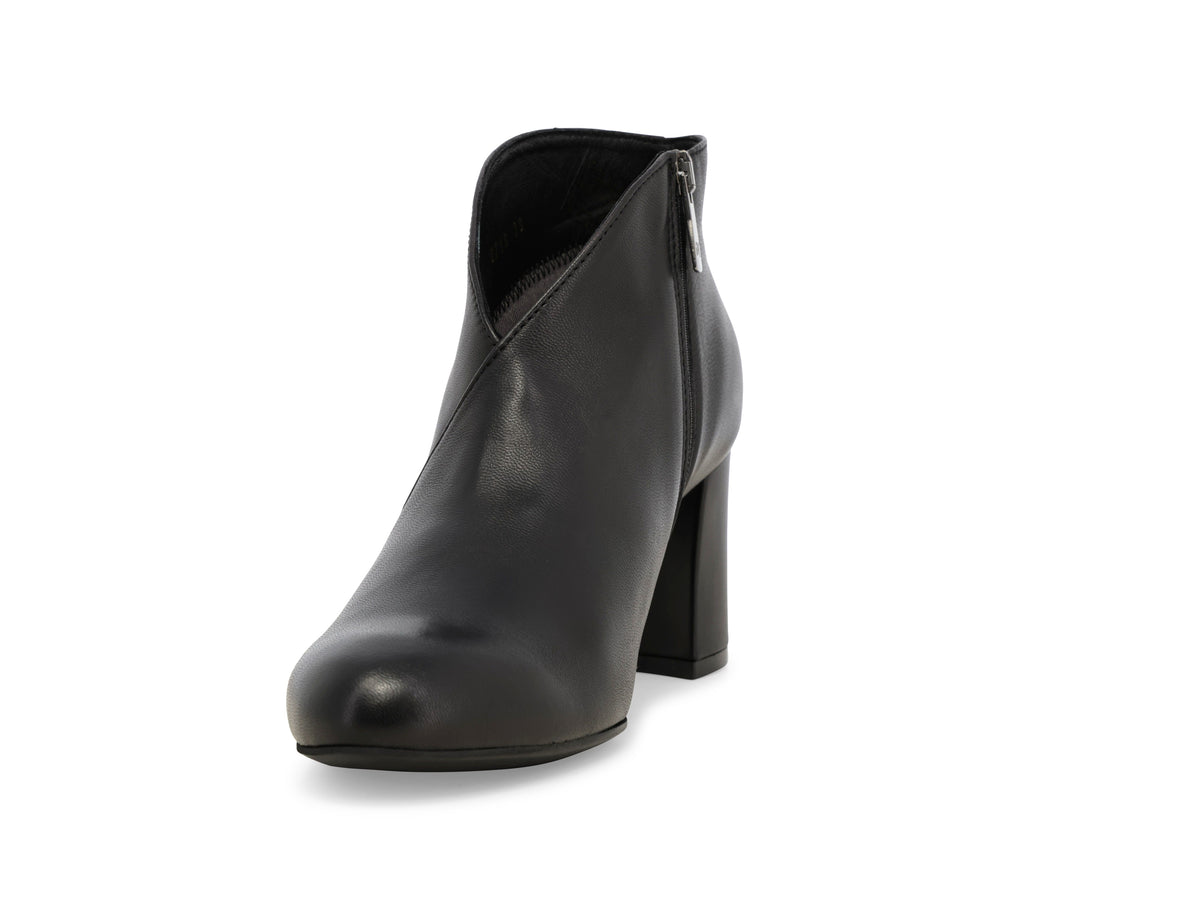 gid://shopify/Product/16118461006156_3